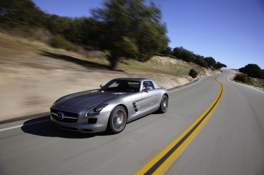  Mercedes-Benz SLS AMG 2010 года  (фото 161 из 526)